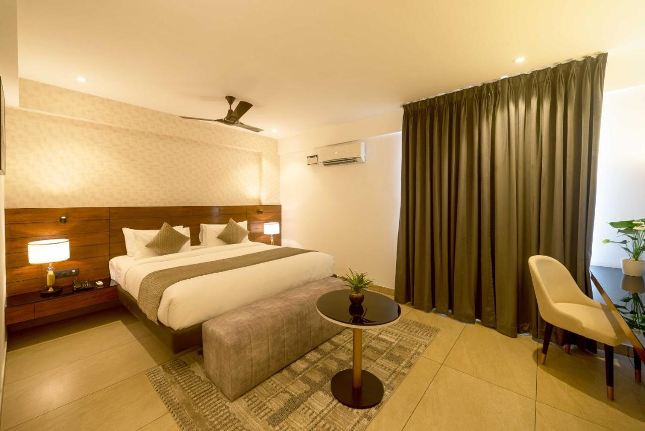 Royal Ace Boutique Hotel - Manyata Techpark Bangalore Exterior photo